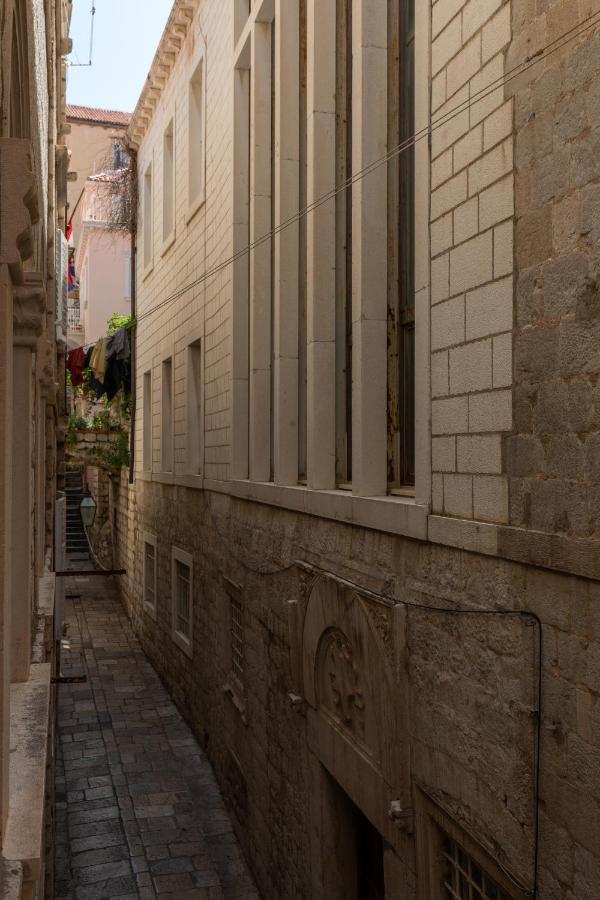 Street Buzz Old Town Apartment By Duhomes Дубровник Екстер'єр фото